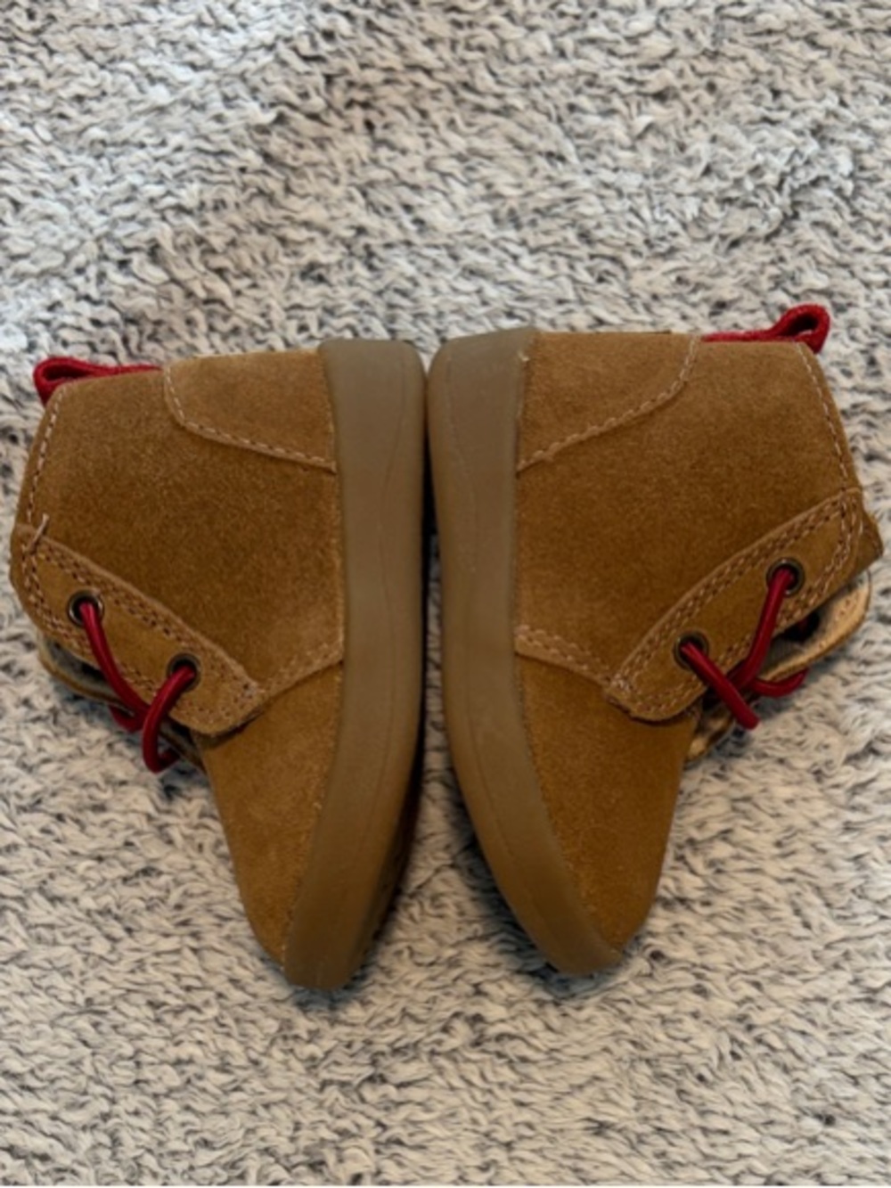 UGG Infant Kristjan Chukka Boots in Chestnut Size 2 - Picture 4 of 8